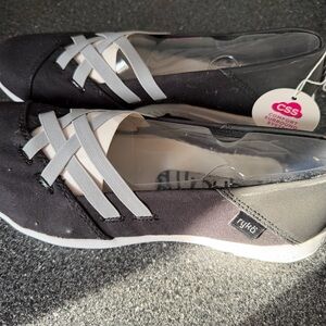 Ryka Women's Black and Gray Sneakers